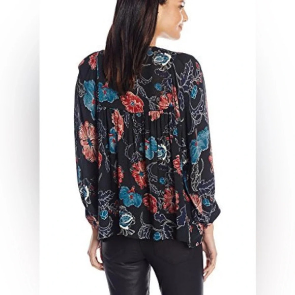 ASTR the Label Floral Blouse - Size Large - Picture 2 of 6